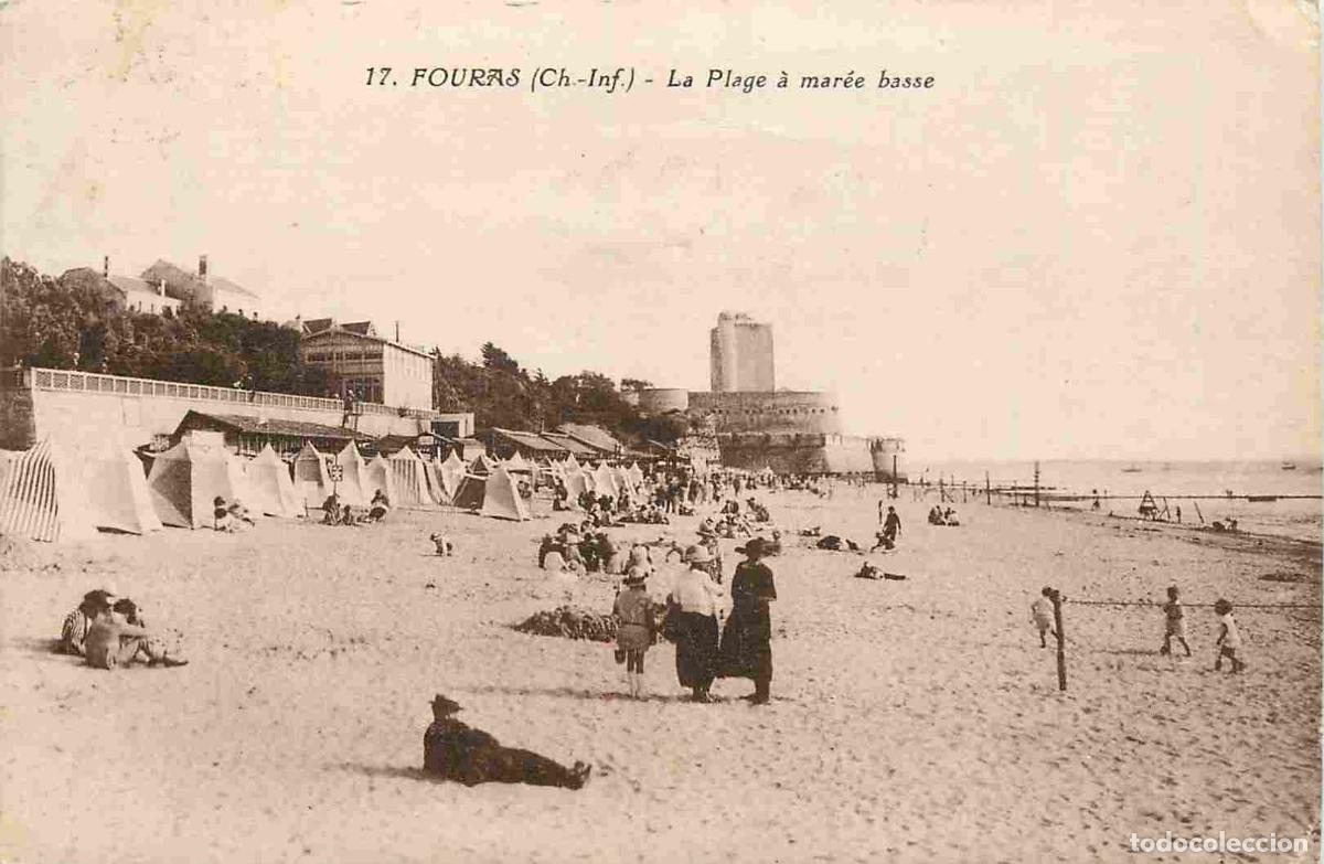 Cartes Postales: France - 17 - Fouras - La Plage &agrave; mar&eacute;e basse - Anim&eacute;e - Sc&egrave;nes de Plage - CPA - Voir Scans Recto-Ve