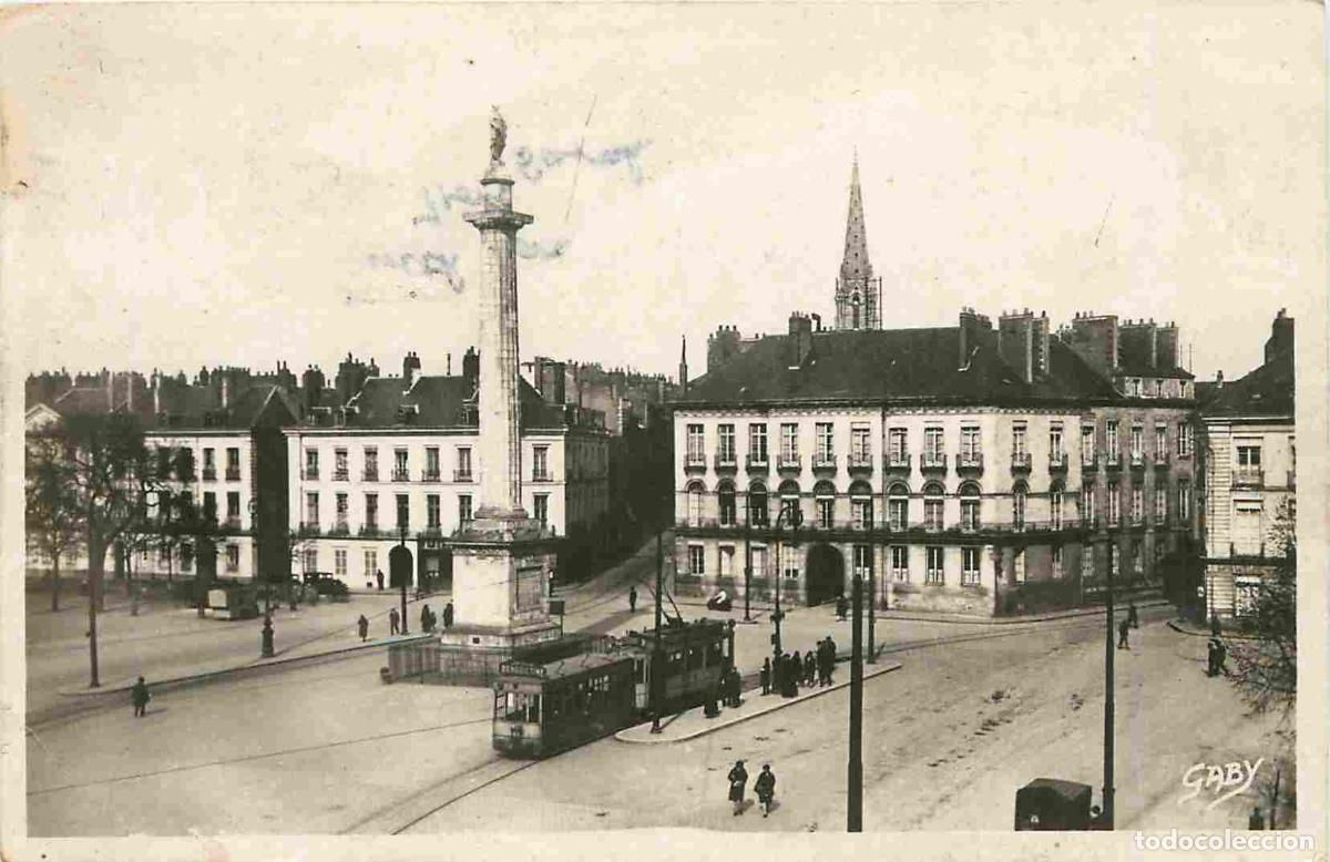 Postkarten: France - 44 - Nantes - Colonne Louis XVI - Place du Mar&eacute;chal-Foch - Tramway - CPA - Oblit&eacute;ration ron