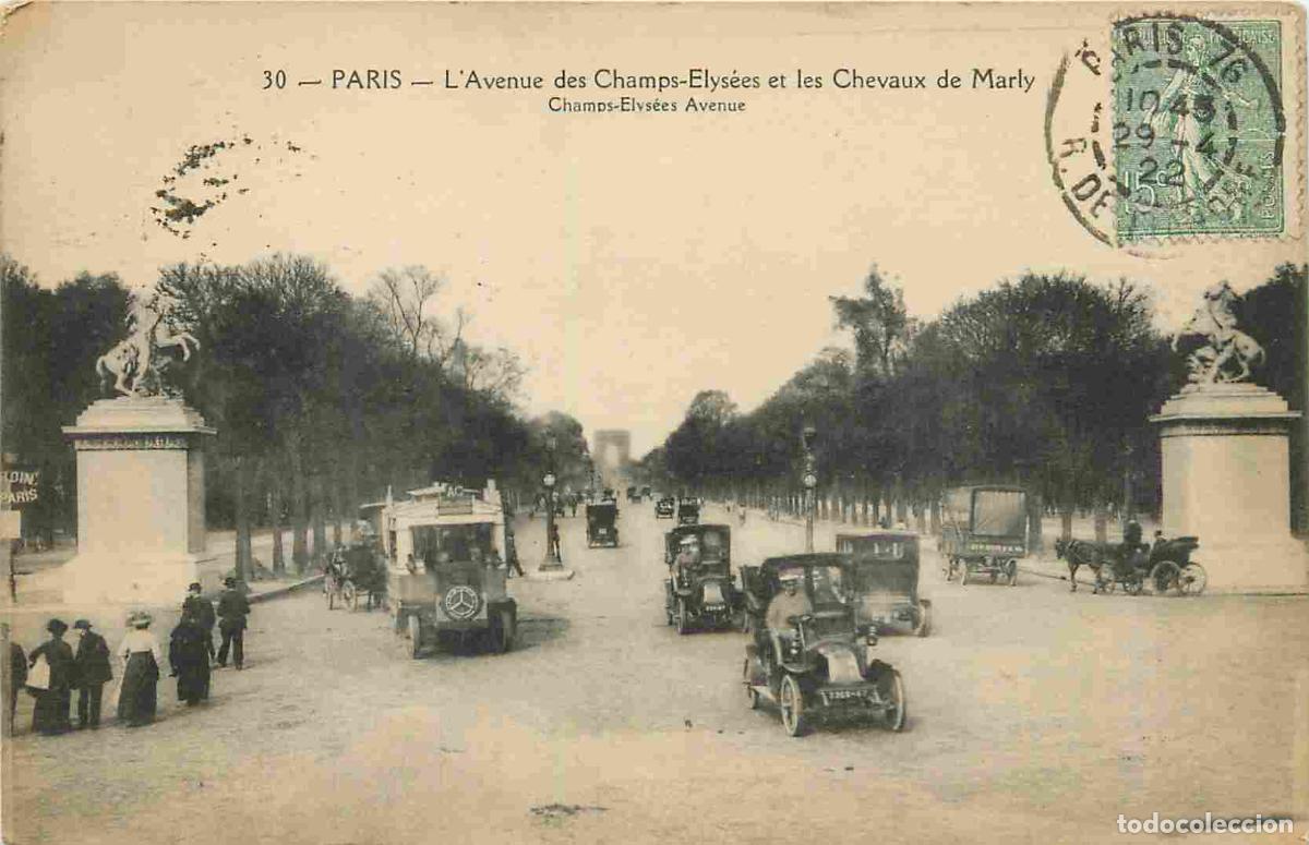 Cartes Postales: France - 75 - Paris - Avenue des Champs-Elys&eacute;es et les Chevaux de Marly - Anim&eacute;e - Automobiles - CPA
