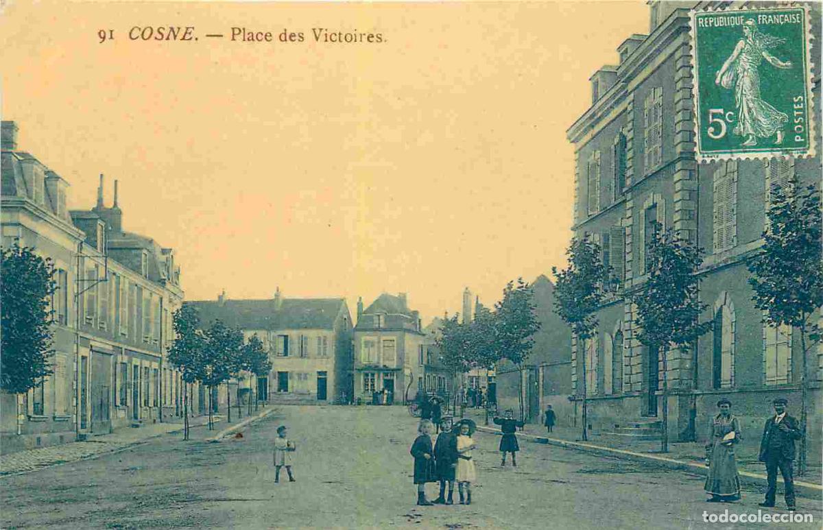 Postcards: France - 58 - Cosne Cours sur Loire - Place des Victoires - Anim&eacute;e - CPA - Oblit&eacute;ration de 1911 - Vo