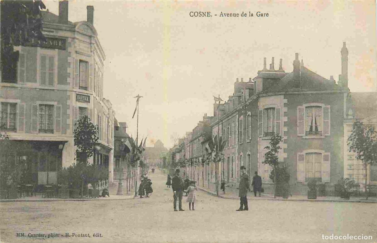 Postcards: France - 58 - Cosne Cours sur Loire - Avenue de la Gare - Anim&eacute;e - CPA - Voir Scans Recto-Verso