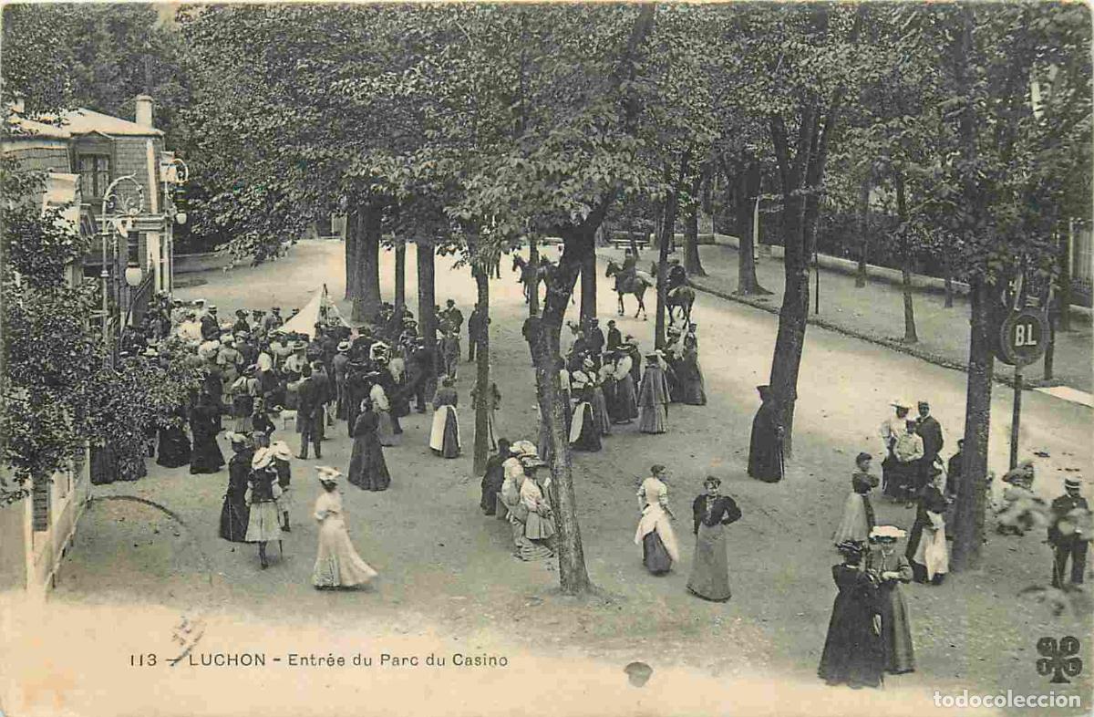 Postcards: France - 31 - Luchon - Entr&eacute;e du parc du Casino - Anim&eacute;e - CPA - Voir Scans Recto-Verso