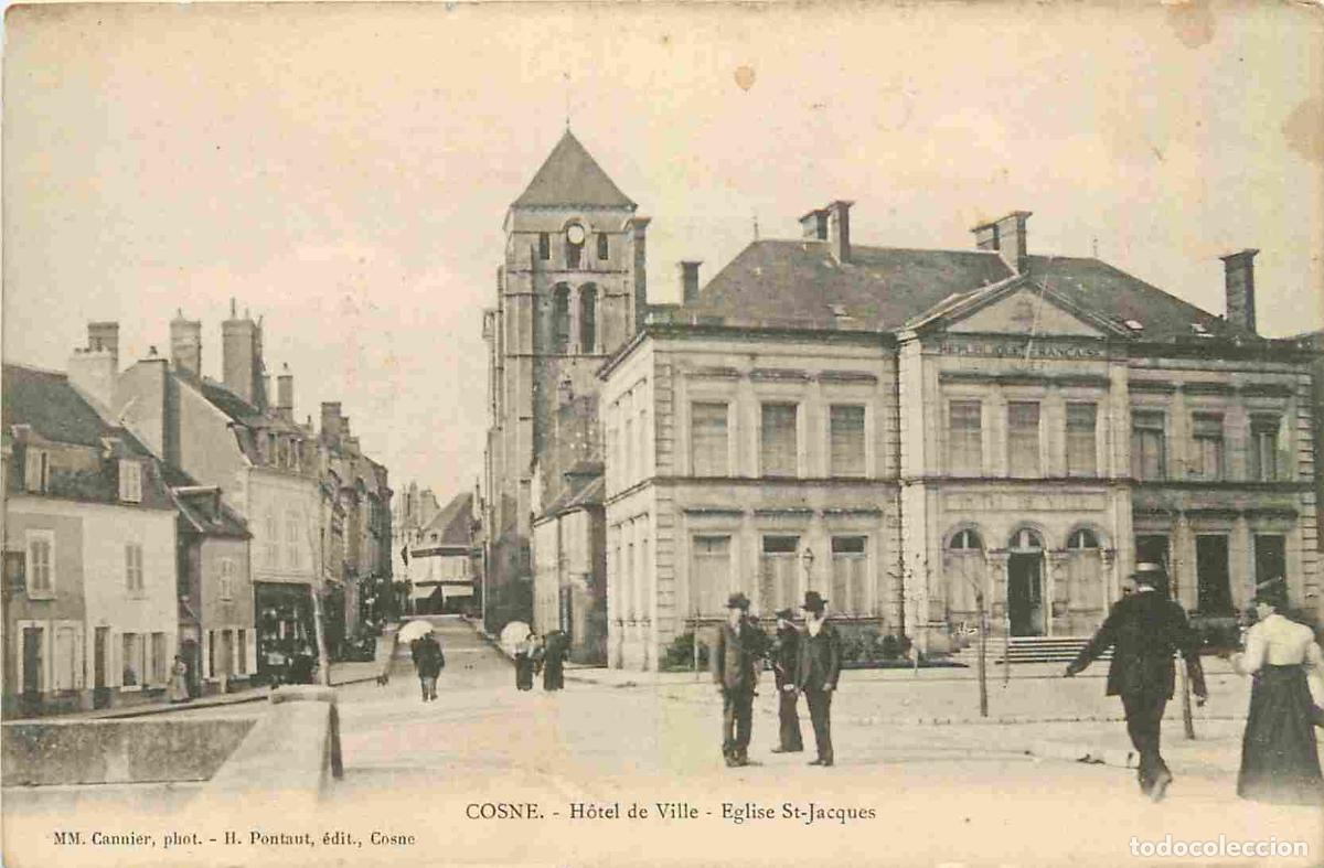 Postcards: France - 58 - Cosne Cours sur Loire - Hotel de Ville et Eglise St Jacques - Anim&eacute;e - CPA - Voir Scan