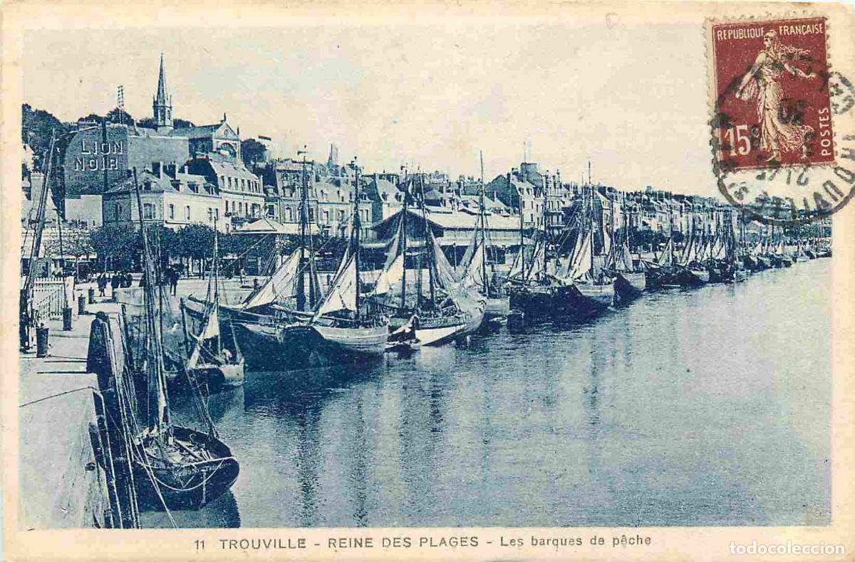 Postais: France - 14 - Trouville - Les barques de p&ecirc;che - CPA - Oblit&eacute;ration ronde de 1930 - Voir Scans Recto