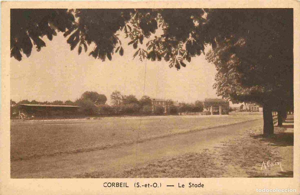 Postkarten: France - 91 - Corbeil Essonnes - Le Stade - DOUBLON - CPA - Voir Scans Recto-Verso