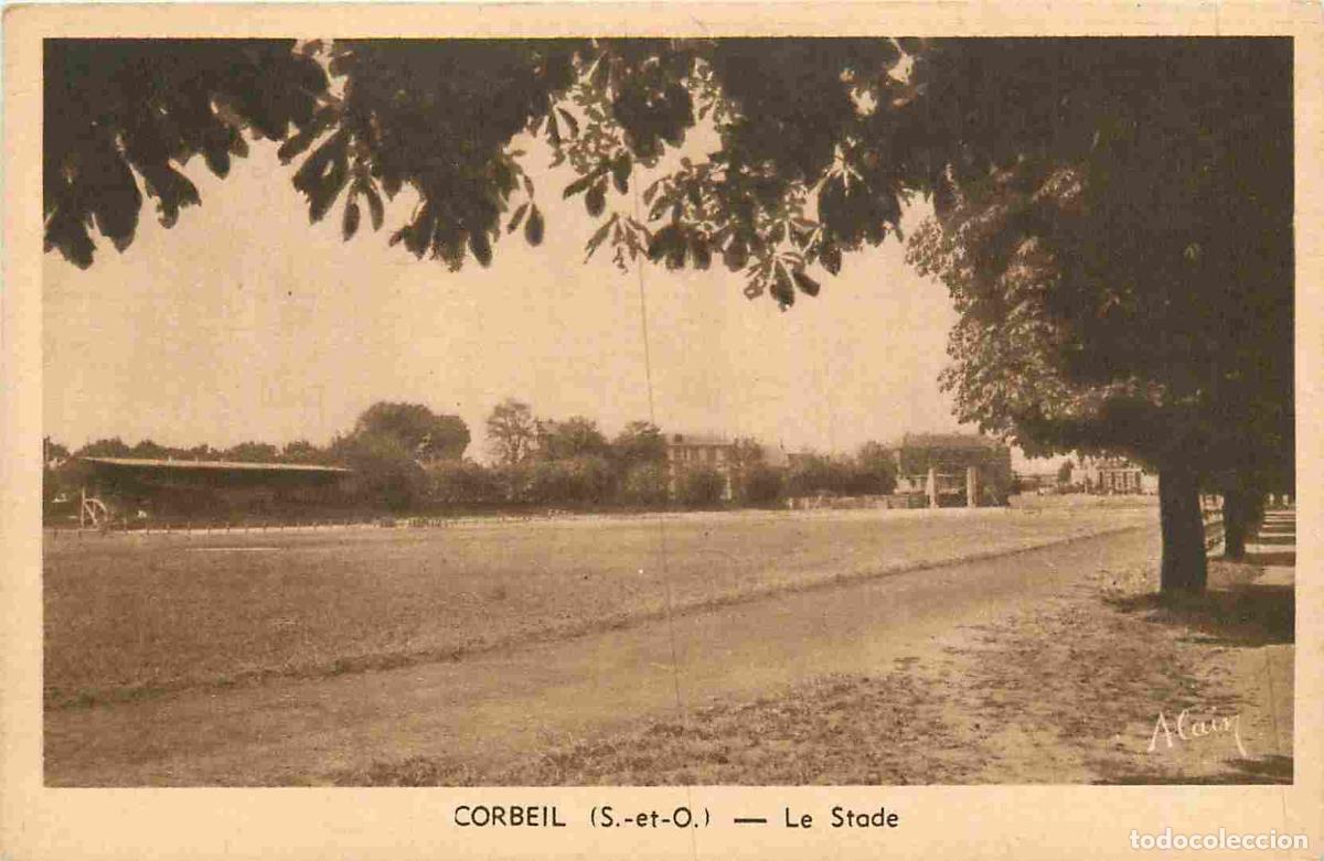 Postcards: France - 91 - Corbeil Essonnes - Le Stade - DOUBLON - CPA - Voir Scans Recto-Verso