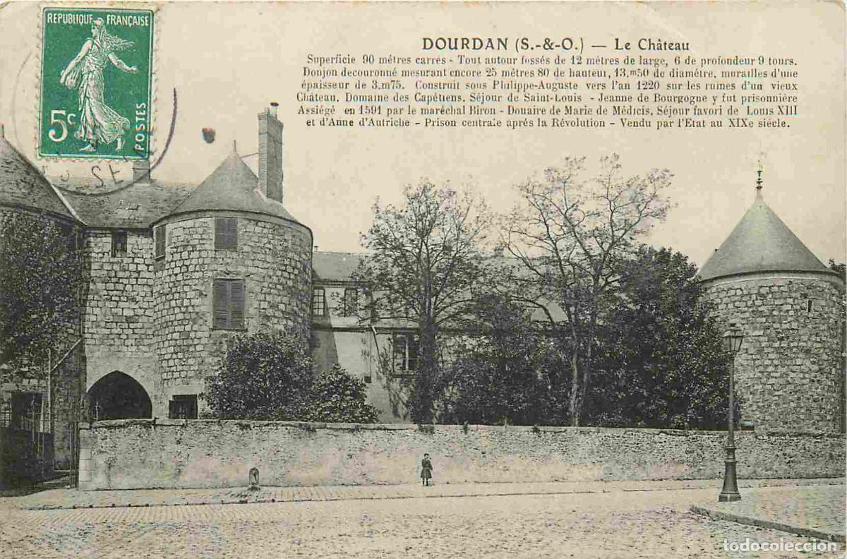 Postcards: France - 91 - Dourdan - Le Ch&acirc;teau - CPA - Etat pli - Voir Scans Recto-Verso