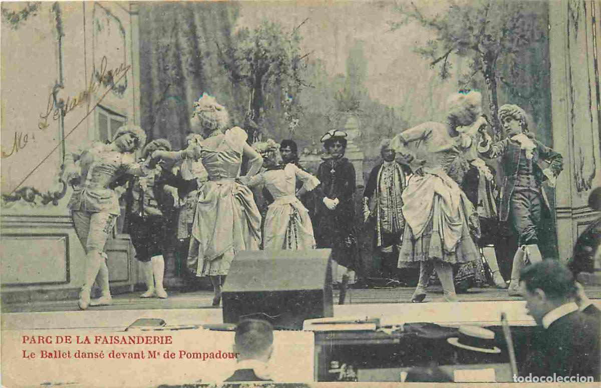 Cartoline: France - 94 - Villeneuve le Roi - Parc de la Faisanderie - Le Ballet dans&eacute; devant M de Pompadour - A