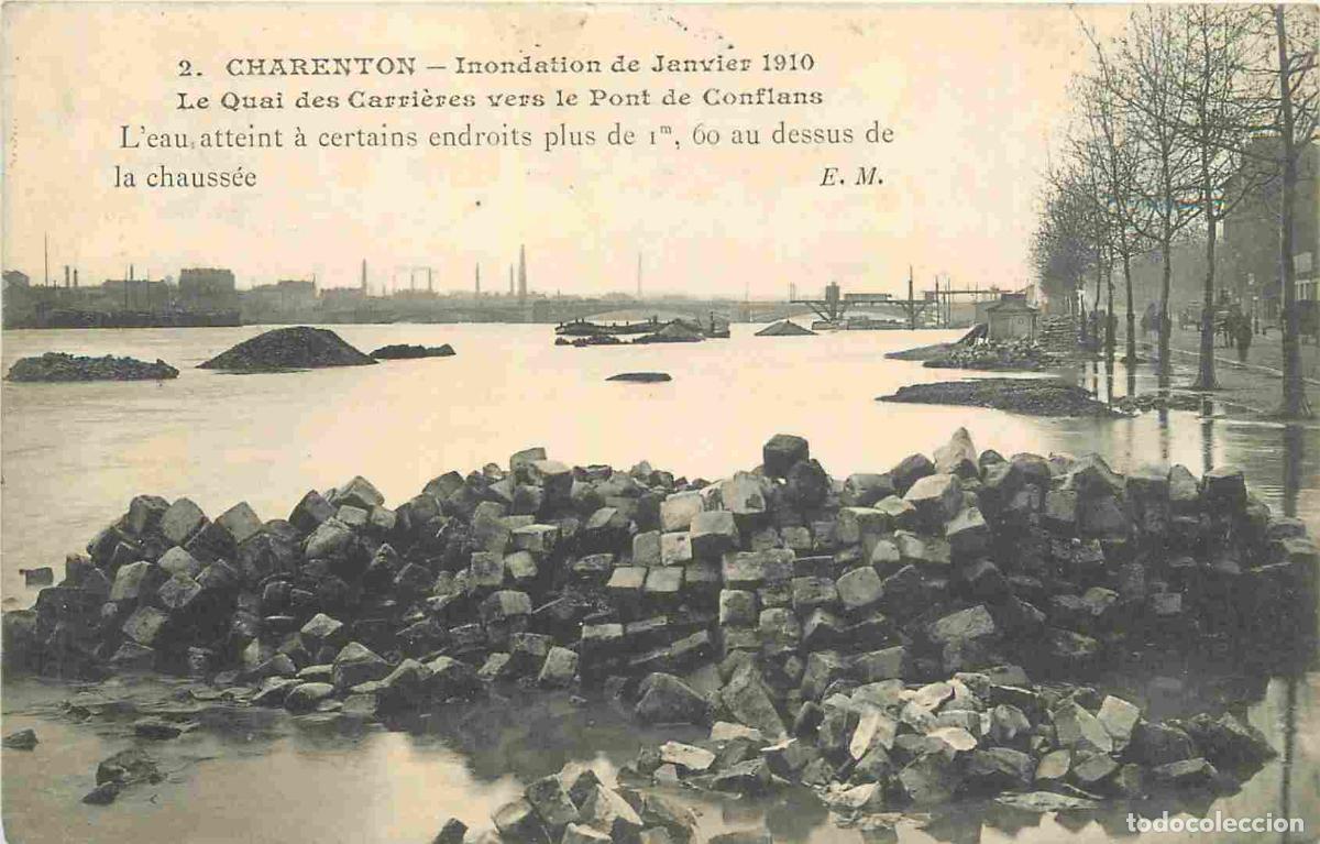 Cartoline: France - 94 - Charenton le Pont - inondations de janvier 1910 - Le Quai des Carri&egrave;res vers le Pont d