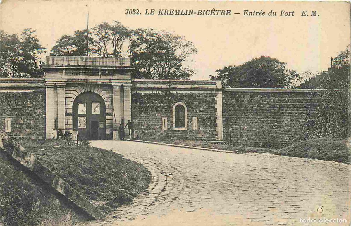 Cartoline: France - 94 - Kremlin Bicetre - Entr&eacute;e du Fort - CPA - Oblit&eacute;ration de 1936 - Voir Scans Recto-Verso