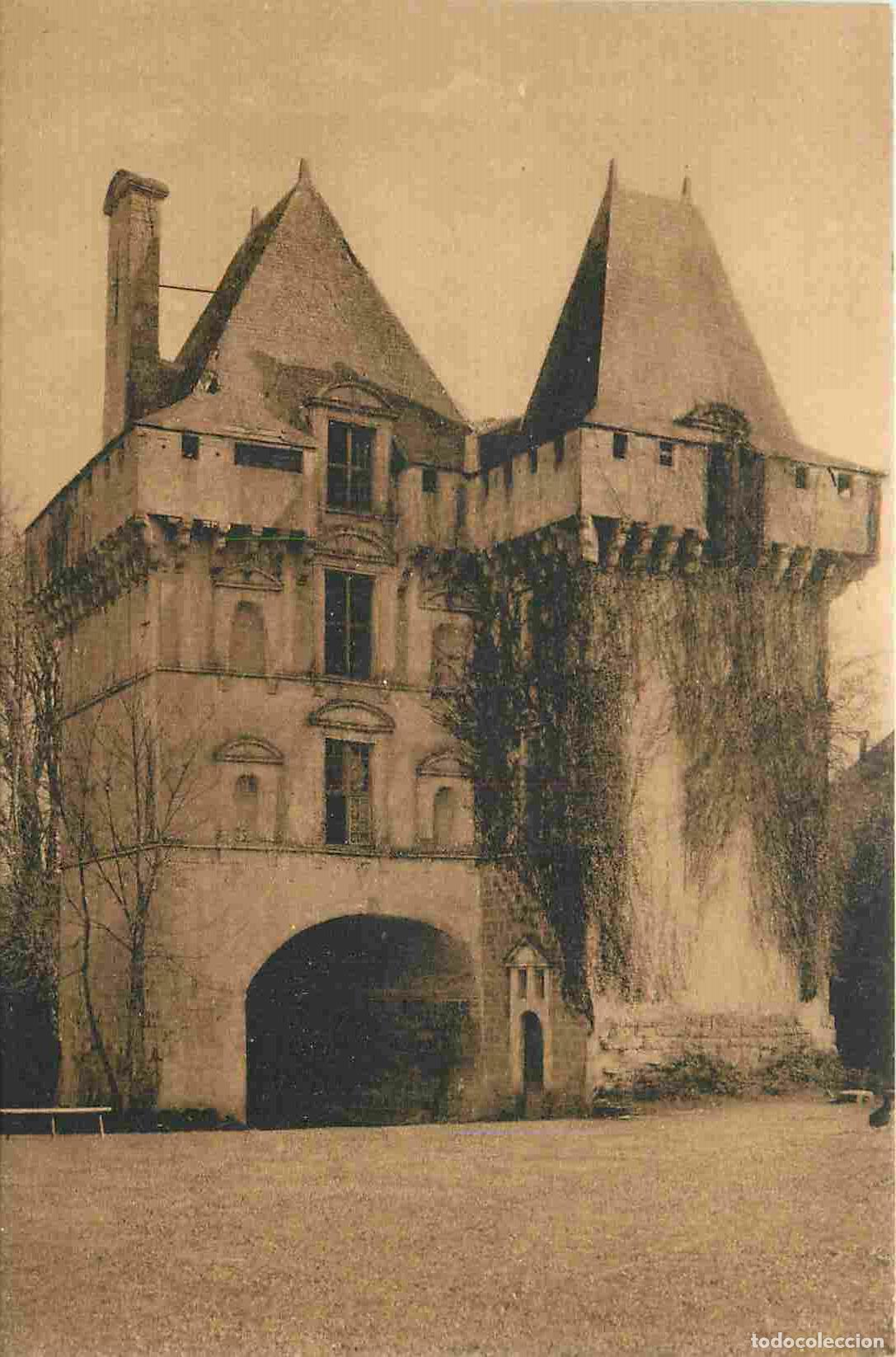 Cartoline: France - 17 - Matha - Le Ch&acirc;teau - CPA - Voir Scans Recto-Verso