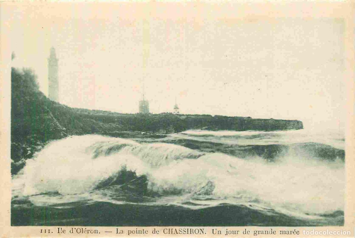 Cartoline: France - 17 - Ile d'Ol&eacute;ron - La Pointe de Chassiron - Un jour de grande mar&eacute;e - CPA - Voir Scans Rec