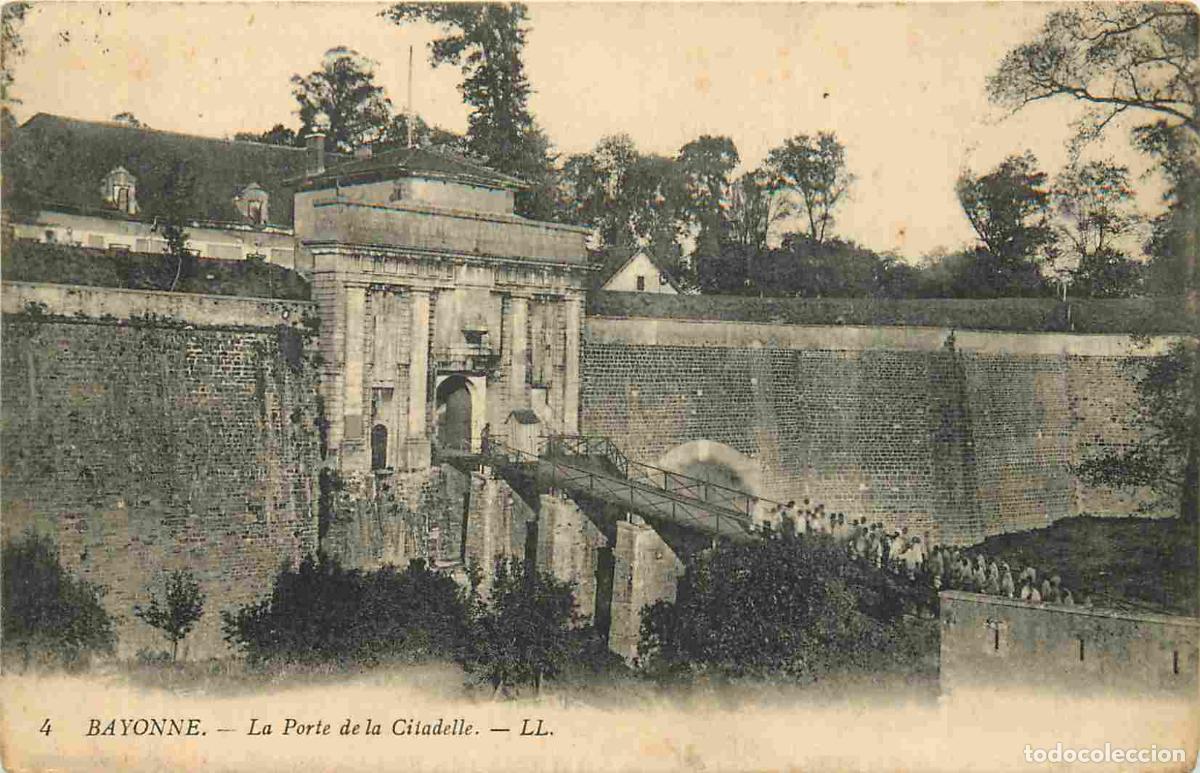 Cartes Postales: France - 64 - Bayonne - La porte de la citadelle - CPA - Oblit&eacute;ration de 1915 - Voir Scans Recto-Ve