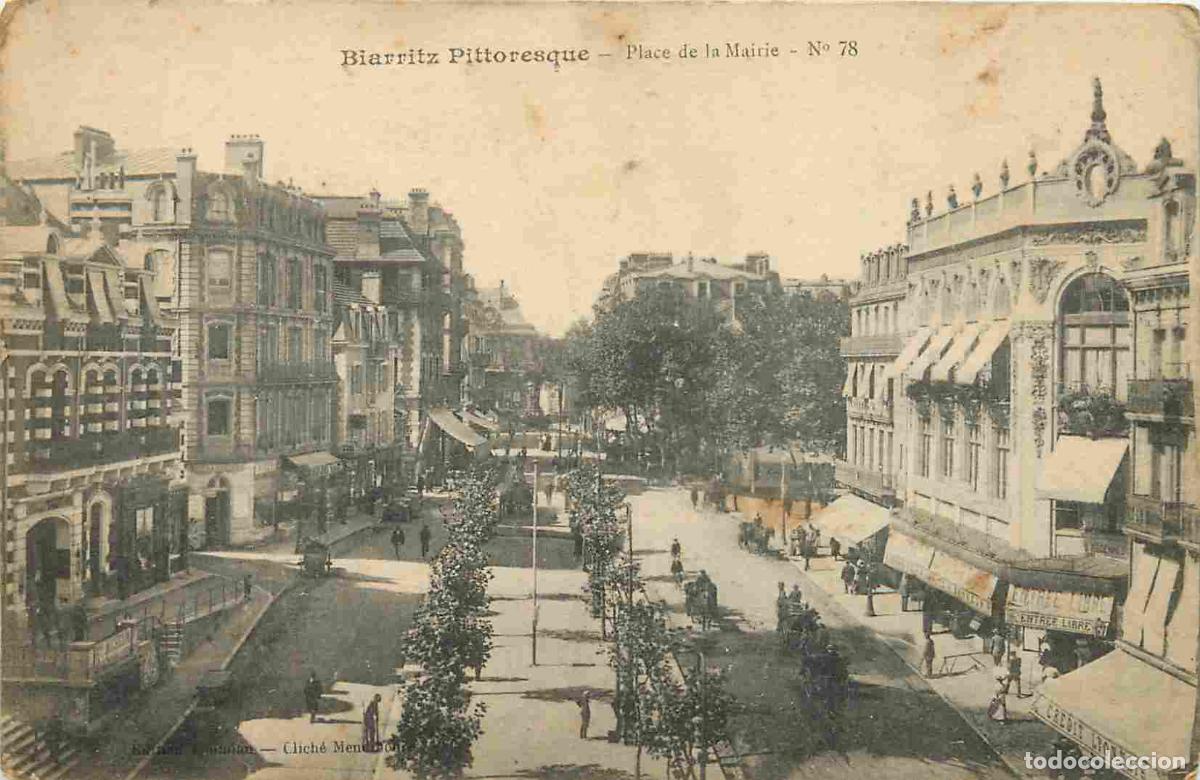 Cartes Postales: France - 64 - Biarritz - Place de la Mairie - Anim&eacute;e - CPA - Voir Scans Recto-Verso