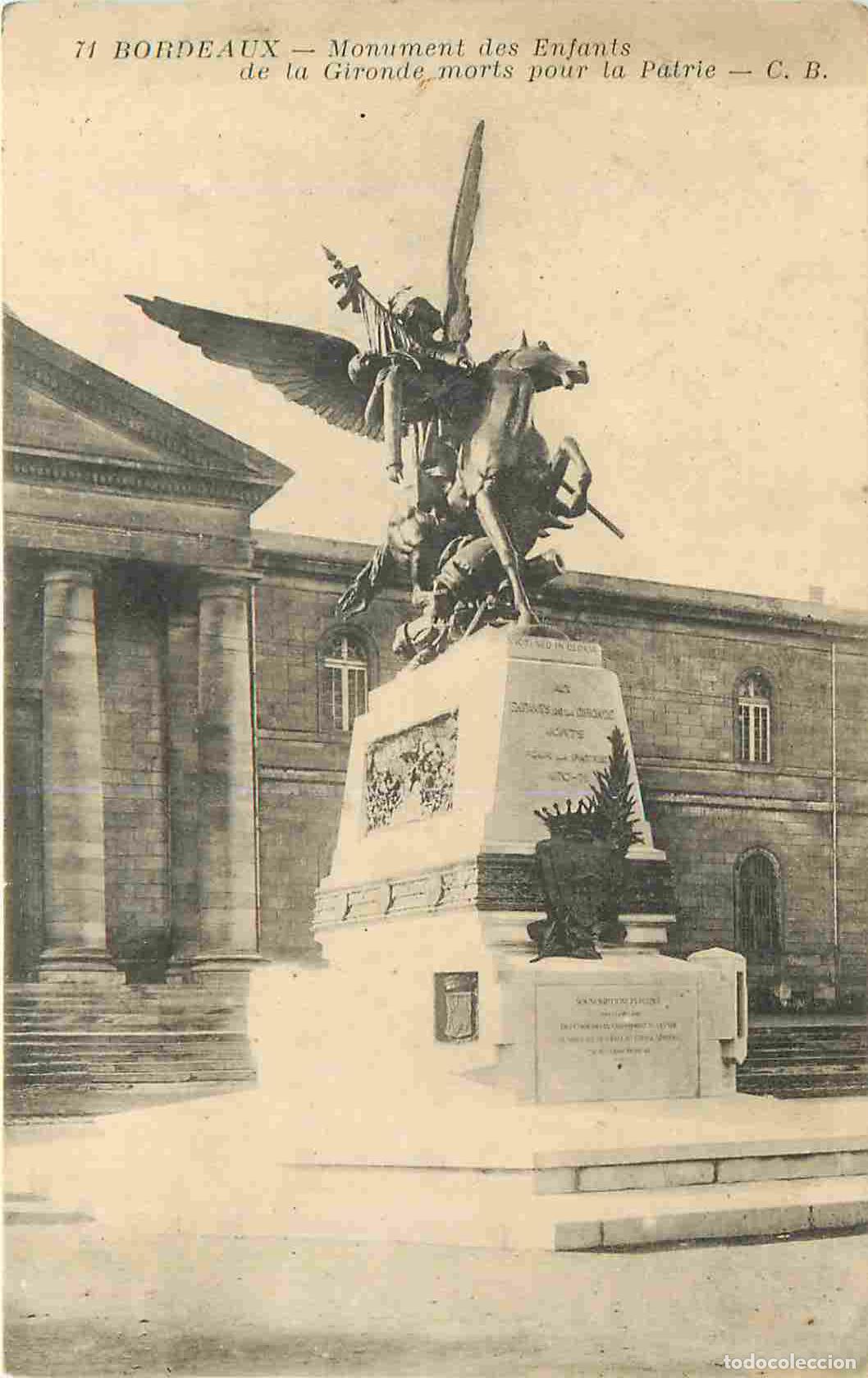 Postais: France - 33 - Bordeaux - Monument aux morts - CPA - Etat carte qui se d&eacute;colle - Voir Scans Recto-Ver