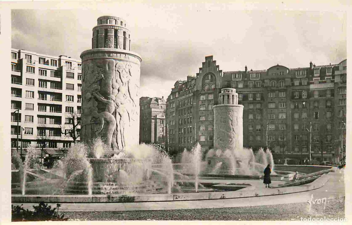 Postkarten: France - 75 - Paris - Les fontaines de la porte de Saint-Cloud - Sculpteur Paul Landowski - Mention