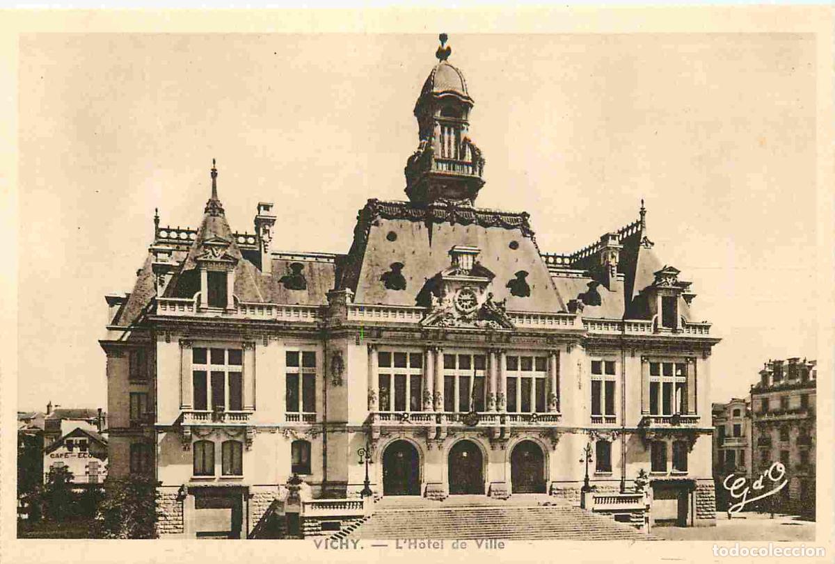 Postcards: France - 03 - Vichy - H&ocirc;tel de Ville - Carte provenant d'un Carnet - CPA - Voir Scans Recto-Verso