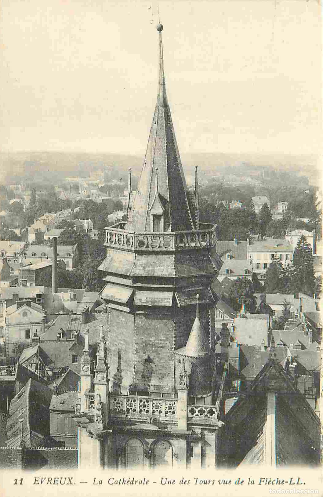 Cartes Postales: 27 - Evreux - La Cath&eacute;drale - Une des tours vue de la fl&egrave;che - CPA - Oblit&eacute;ration de 19 - Voir Scans