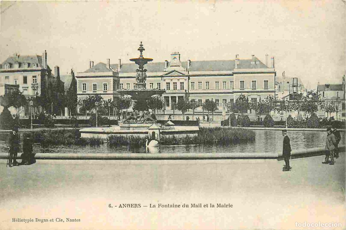 Postkarten: 49 - Angers - La Fontaine du Mail est la Mairie - Anim&eacute;e - CPA - Oblit&eacute;ration de 1910 - Voir Scans R