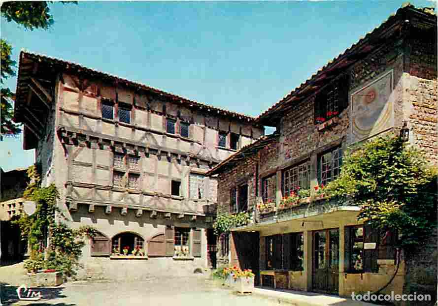 Postales: Francia - 01 - P&eacute;rouges - Cit&eacute; M&eacute;di&eacute;vale - Hostellerie - Maison historique du 13e si&egrave;cle - Cadran So