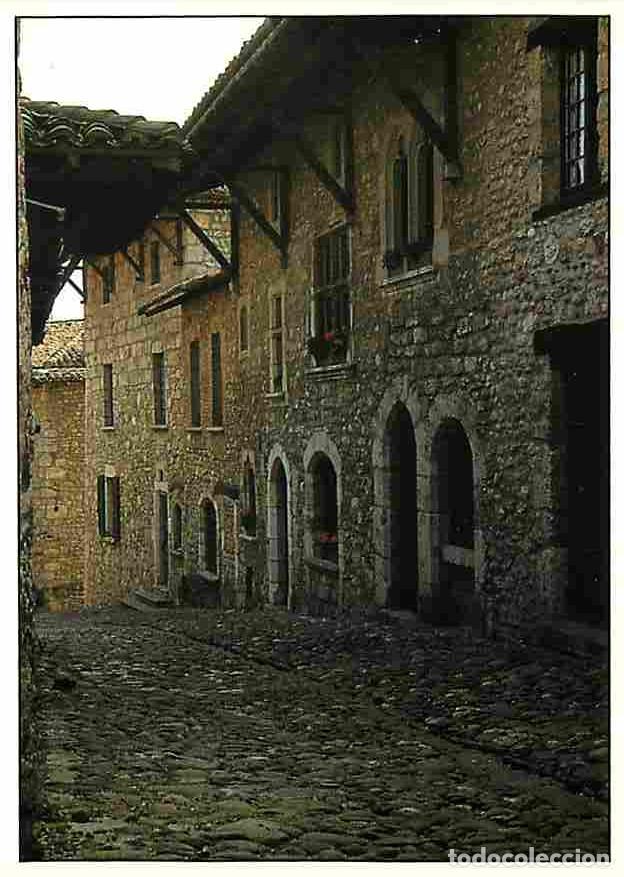Postkarten: Francia - 01 - P&eacute;rouges - Cit&eacute; M&eacute;di&eacute;vale - Rue des Rondes - Vers le carrefour Longloye - Carte Neuve