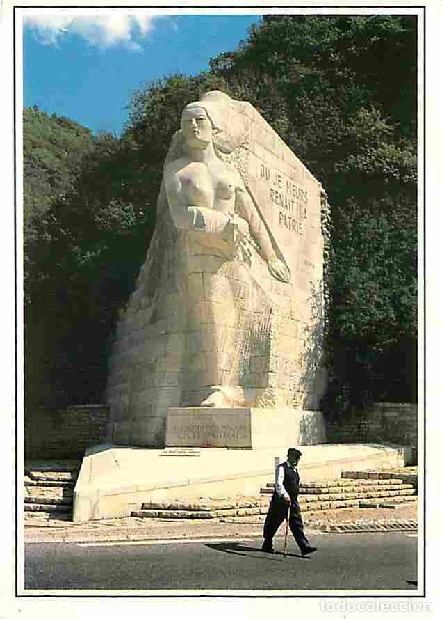 Postkarten: Francia - 01 - Cerdon - La Route Blanche - Le Monument des Maquis de l'Ain - CPM - Voir Scans Recto-