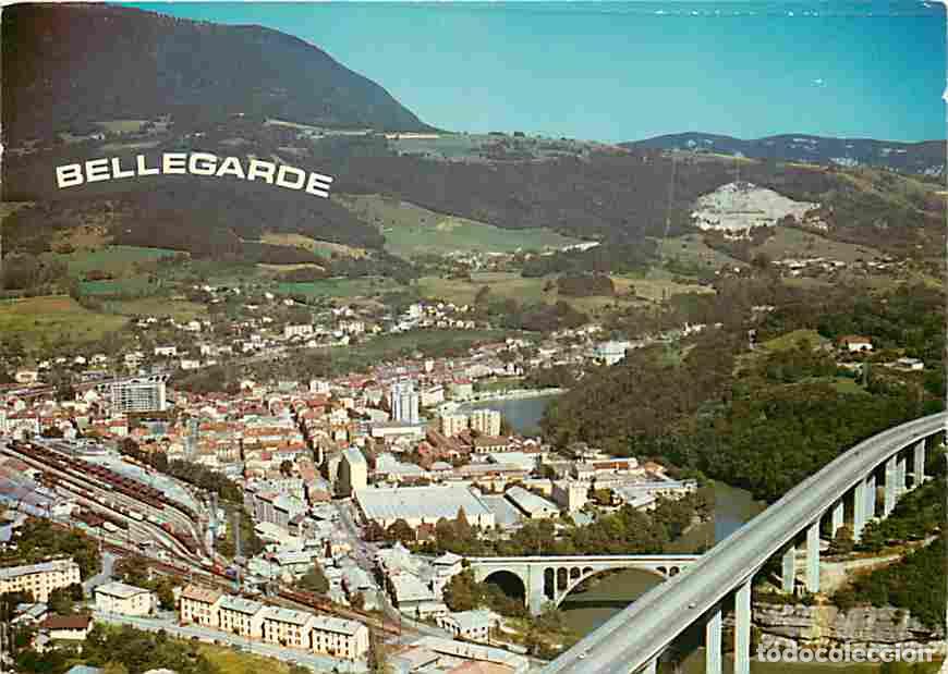 Postkarten: Francia - 01 - Bellegarde - Vue G&eacute;n&eacute;rale A&eacute;rienne - CPM - Voir Scans Recto-Verso