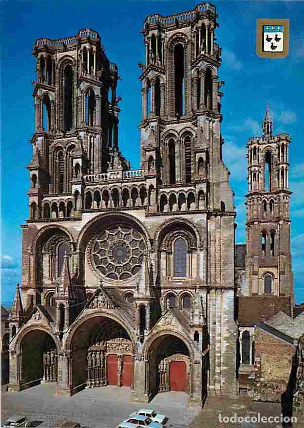 Postais: Francia - 02 - Laon - La Cath&eacute;drale Notre Dame - Automobiles - Blasons - Carte Neuve - CPM - Voir Sc