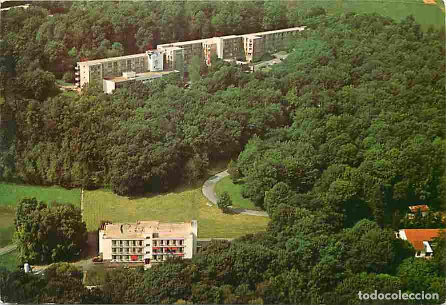 Cartoline: Francia - 02 - Villiers Saint Denis - Centre M&eacute;dico Chirurgical - Pavillons 4 et 3 - Vue a&eacute;rienne -