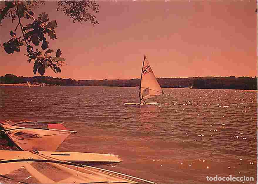 Postkarten: Francia - 02 - Chamouille - Center Parcs - Domaine du lac d'Ailette - Coucher de Soleil - Planche &agrave;