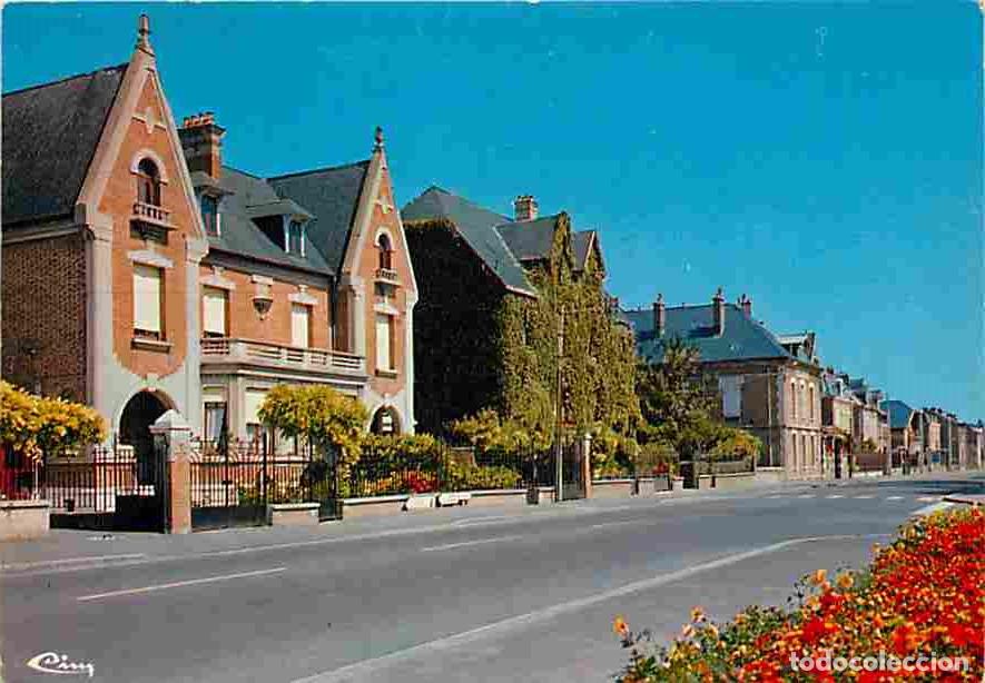 Postkarten: Francia - 02 - La F&egrave;re - Rue du G&eacute;n&eacute;ral Leclerc - CPM - Voir Scans Recto-Verso
