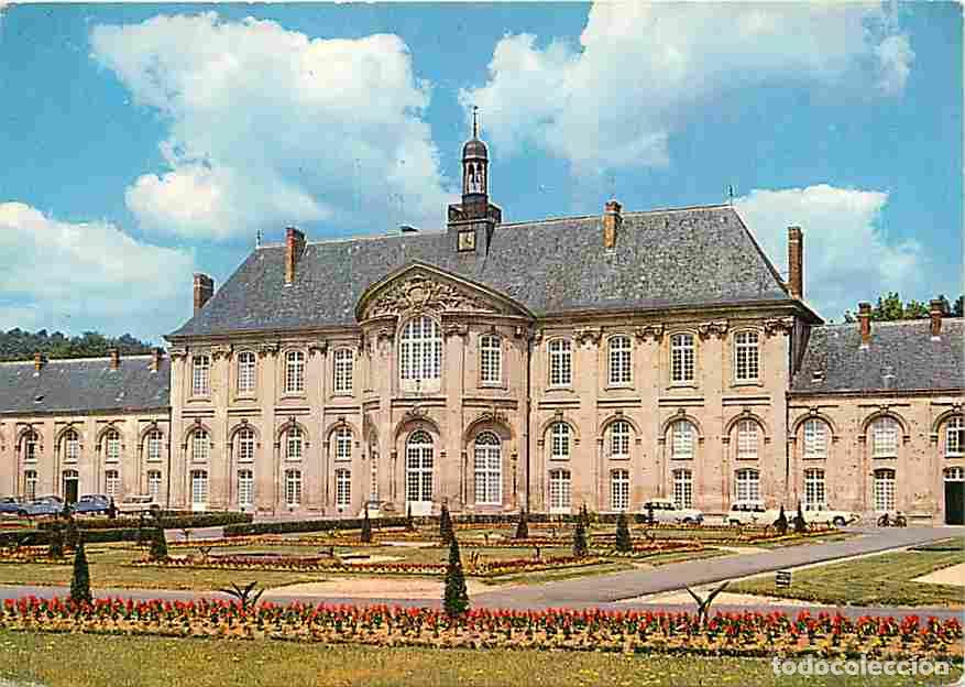 Postkarten: Francia - 02 - Pr&eacute;montr&eacute; - Ancienne Abbaye - Batiment Central et l'Hopital - CPM - Voir Scans Recto-