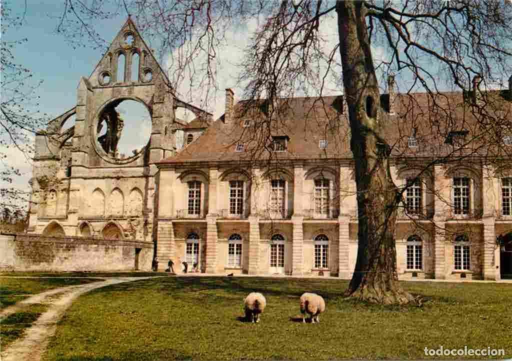 Postkarten: Francia - 02 - Longpont - Abbaye de Longpont - B&acirc;timent du Monast&egrave;re - Fa&ccedil;ade d&eacute;cor&eacute;e au XVIIle s av