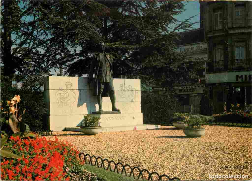 Postcards: Francia - 02 - Saint Quentin - Monument Albert 1er - CPM - Carte Neuve - Voir Scans Recto-Verso