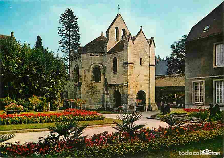 Cartoline: Francia - 02 - Laon - La Chapelle des Templiers - Mus&eacute;e de laon - Fleurs - Carte Neuve - CPM - Voir