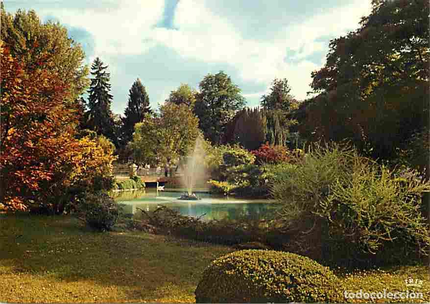 Postcards: Francia - 03 - Vichy - Bassin des cygnes dans les grands parcs - Carte Neuve - CPM - Voir Scans Rect
