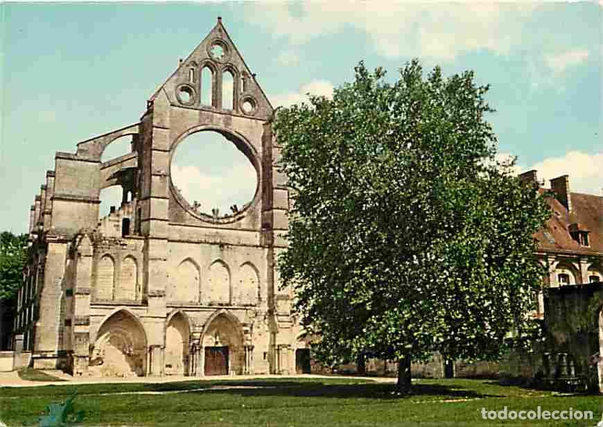 Cartes Postales: Francia - 02 - Longpont - Abbaye de longpont - La fa&ccedil;ade de l'ancienne Eglise Abbatiale - Vue prise