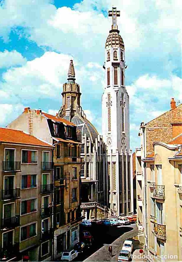 Cartes Postales: Francia - 03 - Vichy - Eglise Saint Blaise - Automobiles - Flamme Postale - CPM - Voir Scans Recto-V