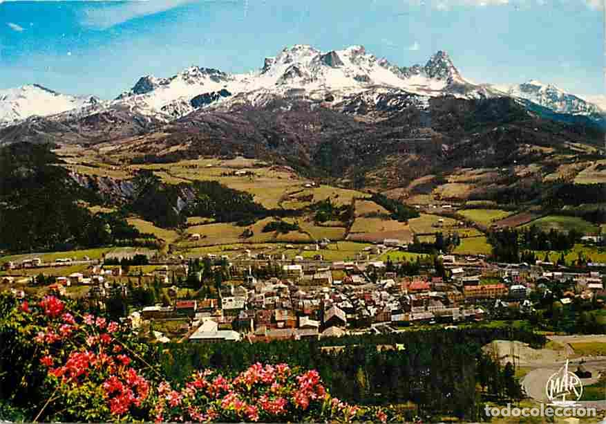 Postais: Francia - 04 - Barcelonnette - Vue G&eacute;n&eacute;rale - Le Chapeau de Gendarme et le Pain de Sucre - Flamme Po