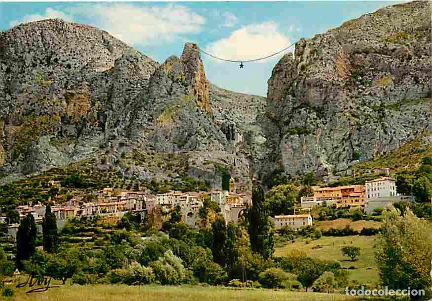 Postkarten: Francia - 04 - Moustiers Sainte Marie - Vue G&eacute;n&eacute;rale - Carte Neuve - CPM - Voir Scans Recto-Verso