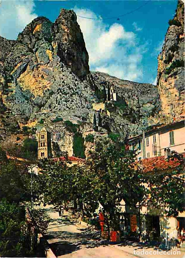 Postkarten: Francia - 04 - Moustiers Sainte Marie - Entr&eacute;e du village - Carte Neuve - CPM - Voir Scans Recto-Ver