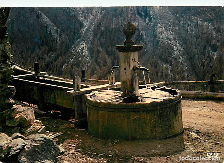 Postales: Francia - 05 - Saint V&eacute;ran - Fontaine rustique - CPM - Voir Scans Recto-Verso