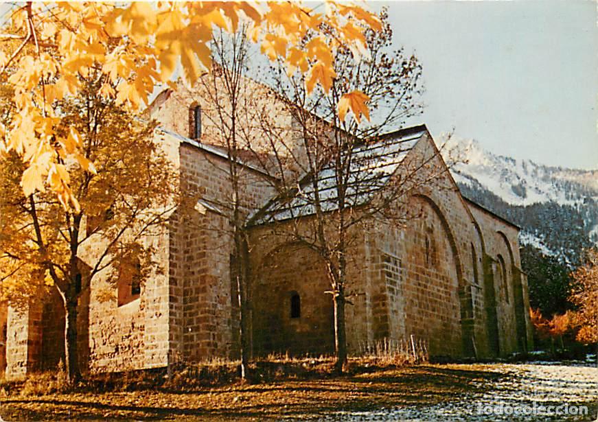 Postcards: Francia - 05 - Crots - Abbaye de Boscodon - L'Eglise Abbatiale et le chevet, en automne vus du Nord-