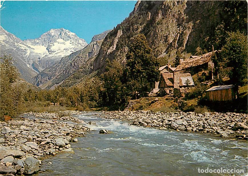 Postcards: Francia - 05 - Le Bourg - Le Valgaudemar - Vieux Village du Bourg - Rivi&egrave;re - Carte Neuve - CPM - Vo