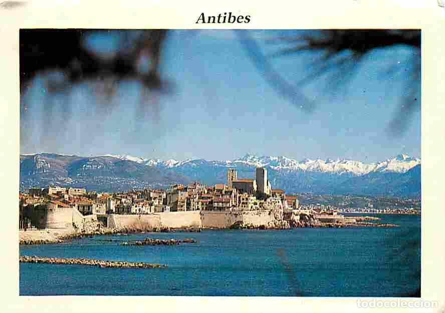 Postcards: Francia - 06 - Antibes - Les Remparts - La vieille ville et ses Remparts - CPM - Voir Scans Recto-Ve