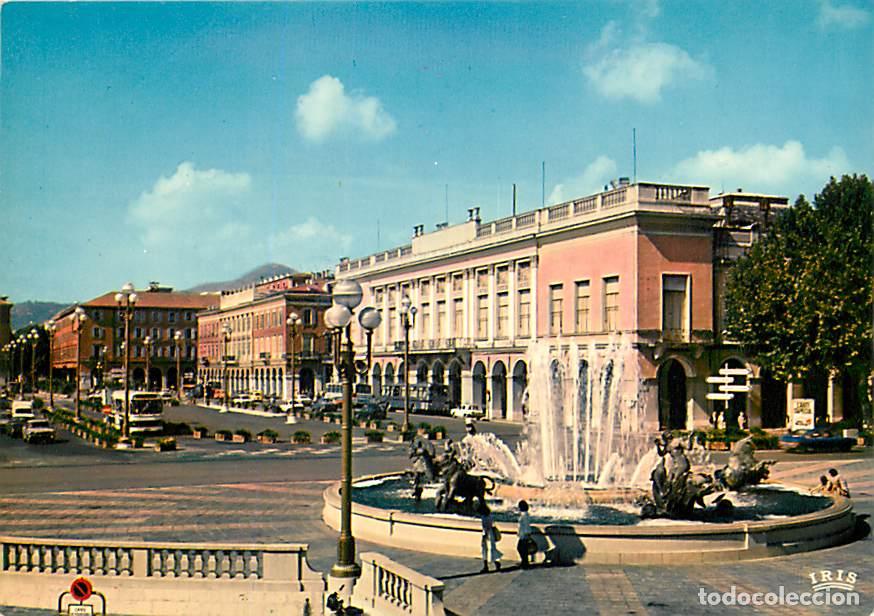Postkarten: Francia - 06 - Nice - Place Mass&eacute;na - La Fontaine et la Place - Automobiles - Bus - CPM - Carte Neuv