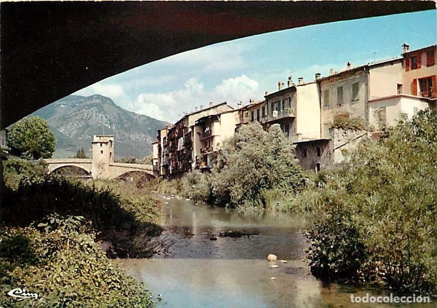 Postais: Francia - 06 - Sospel - Une &eacute;chapp&eacute;e sur la B&eacute;v&eacute;ra bord&eacute;e de vieilles maisons pittoresque - CPM - Ca