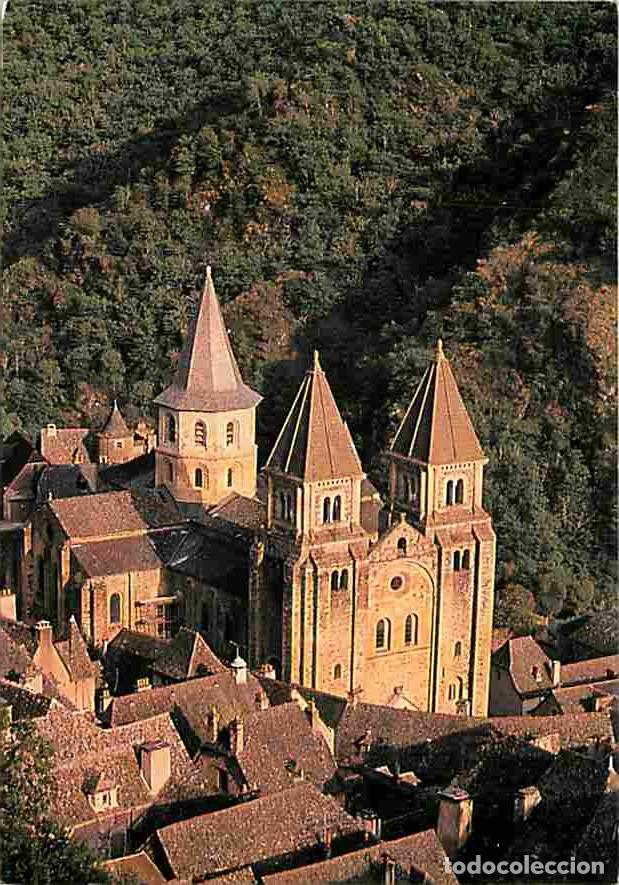 Postales: Francia - 12 - Conques en Rouergue - Tours et clocher de l'Abbatiale Ste-Foy s'&eacute;l&egrave;vent dans la lumi&egrave;