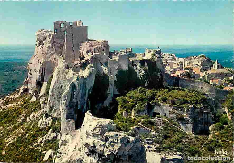 Cartes Postales: Francia - 13 - Les Baux de Provence - Les ruines du Ch&acirc;teau f&eacute;odal - L'Eglise Saint Vincent - Carte