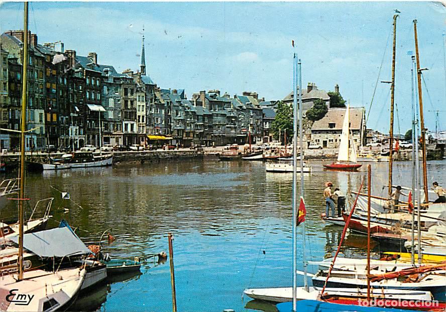 Postais: Francia - 14 - Honfleur - Le vieux bassin - Le quai Ste-Catherine et. Ses fa&ccedil;ades pittoresques, au d